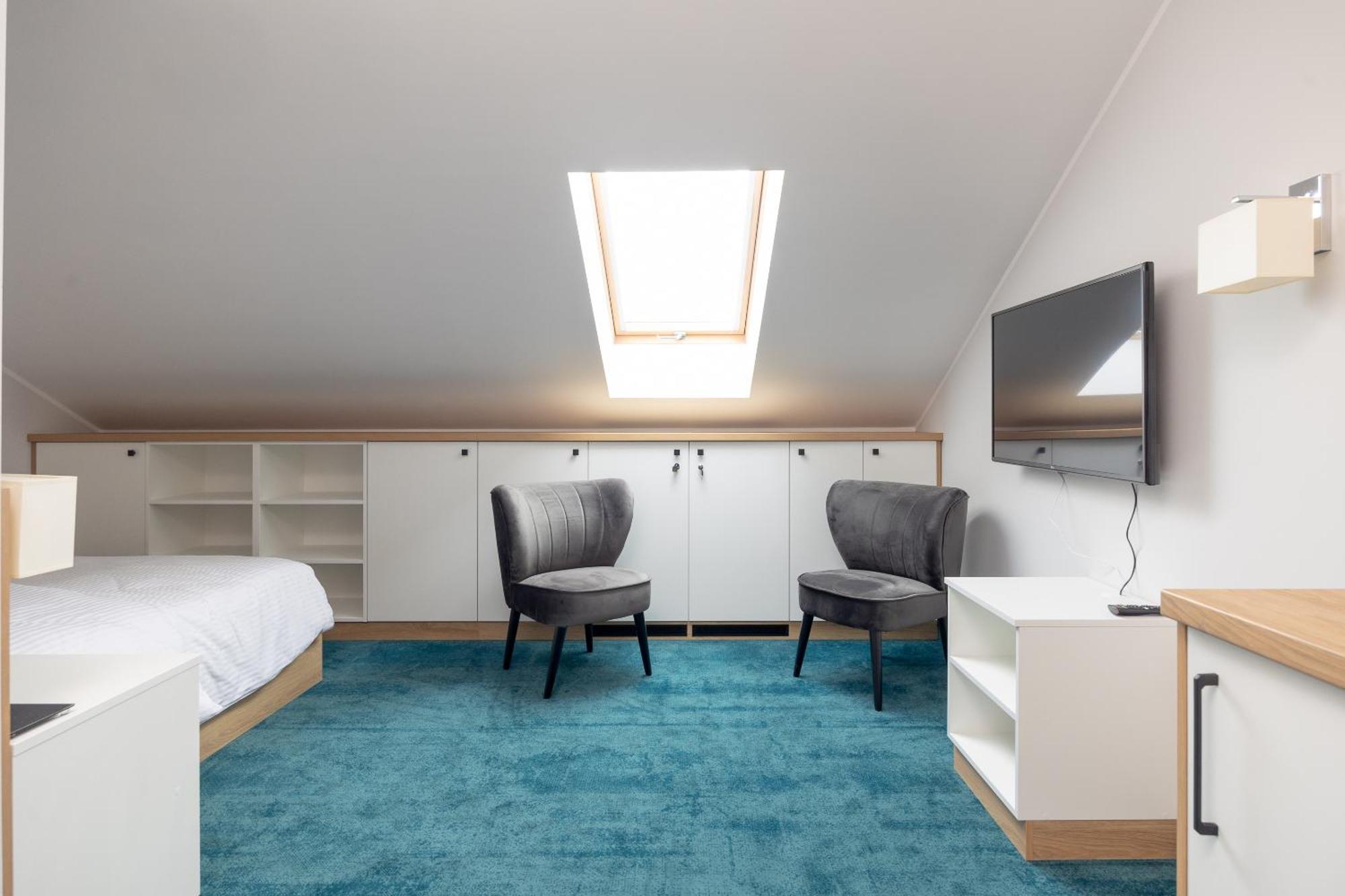 Aparthotel Esencja Warszawy Nowy Swiat Warszawa Exteriör bild