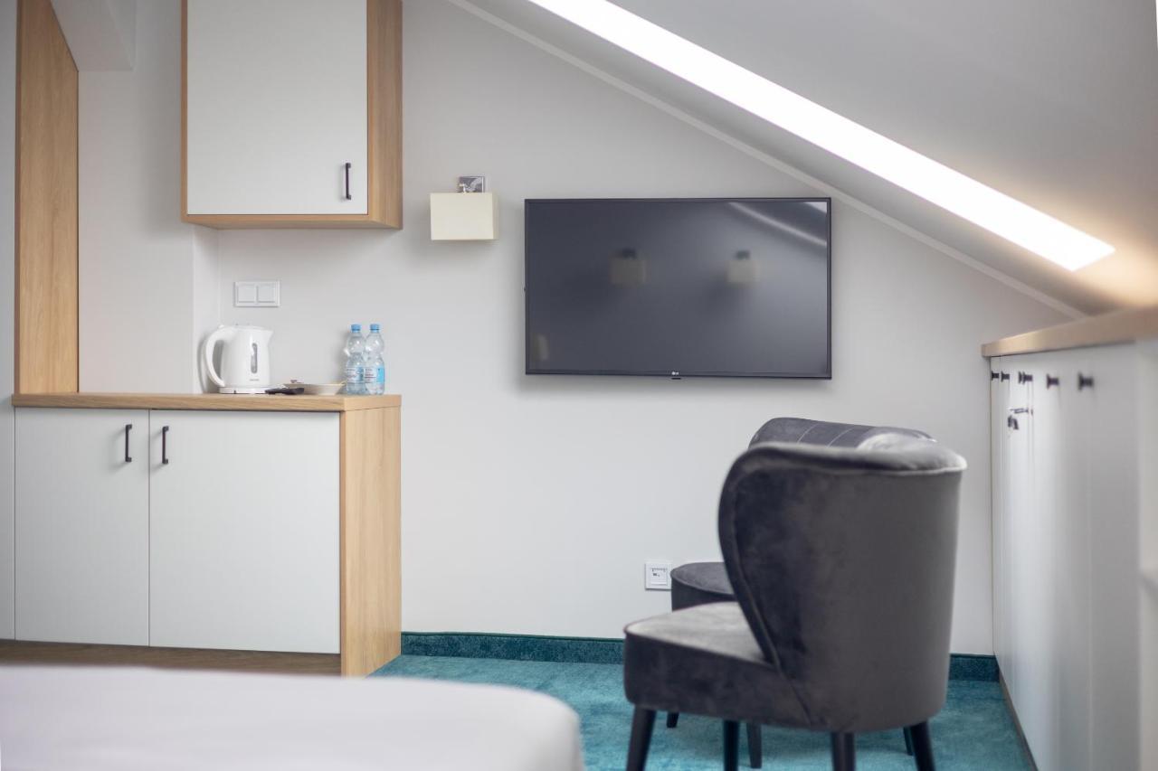 Aparthotel Esencja Warszawy Nowy Swiat Warszawa Exteriör bild