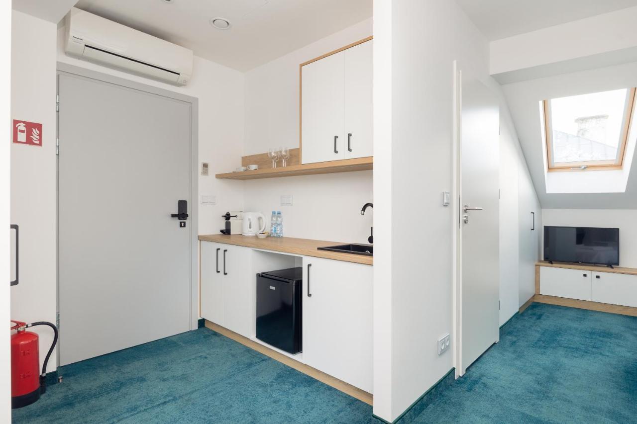 Aparthotel Esencja Warszawy Nowy Swiat Warszawa Exteriör bild
