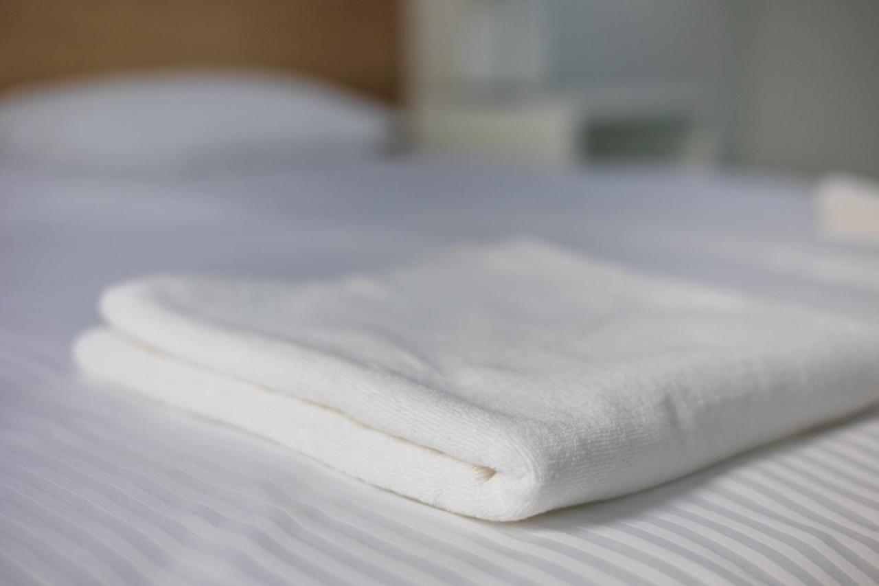 Aparthotel Esencja Warszawy Nowy Swiat Warszawa Exteriör bild